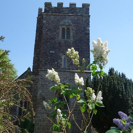 St Michaels Coach House Villa Crediton Exterior photo